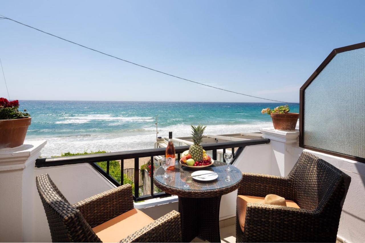 Dandidis Seaside Pension Айос-Гордіос Екстер'єр фото