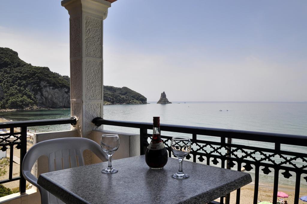 Dandidis Seaside Pension Айос-Гордіос Номер фото