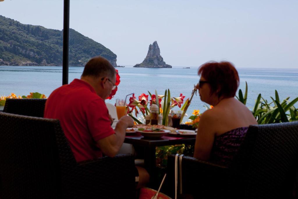 Dandidis Seaside Pension Айос-Гордіос Екстер'єр фото